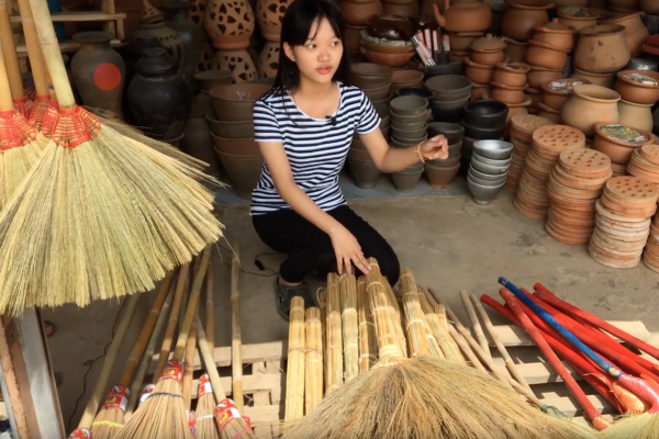Sweeping away poverty - broomgrass making Luang Prabang